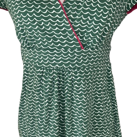 Boden Green Pink Wavy Striped Knit Day Dress - 8 - Picture 4 of 14
